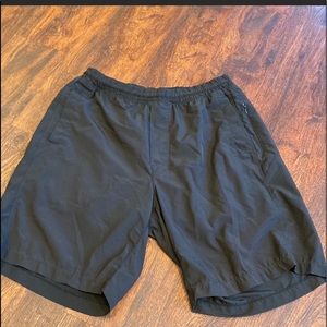 Birddog shorts size Large